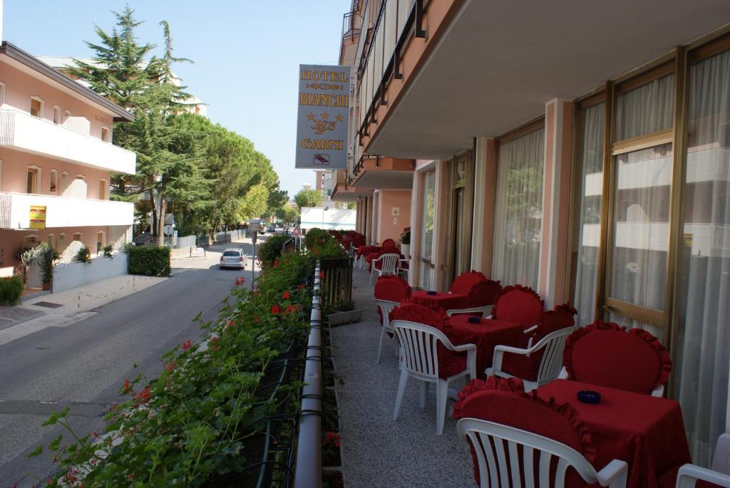 Hotel Bianchi Bibione Exterior photo